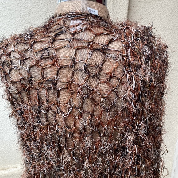 Chico’s boho hippie artsy scarf to be worn so many ways. Spoof up any outfit. - Picture 9 of 13